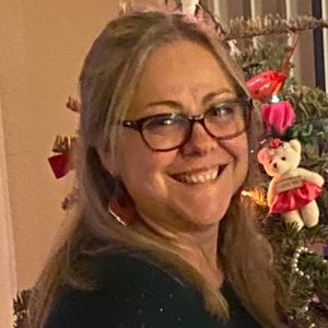 Meet your Posher, Teresa